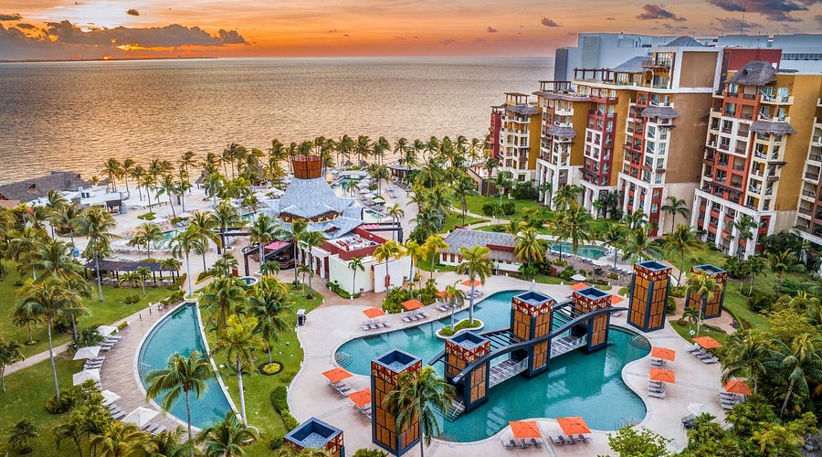 Villa del Palmar Cancun Luxury Beach Resort & Spa