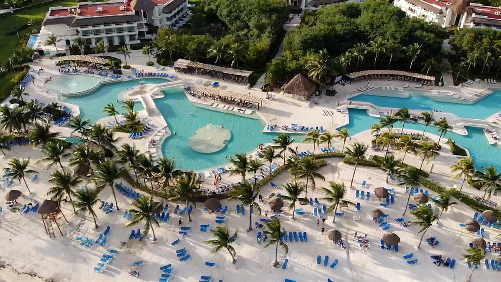 BlueBay Grand Esmeralda-All Inclusive